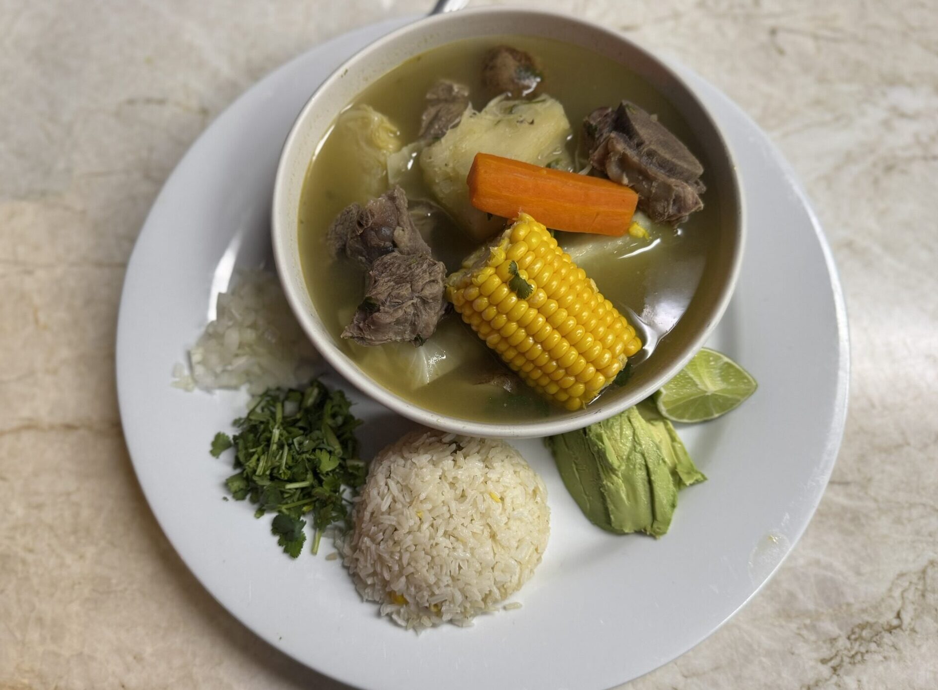 Caldo de Res