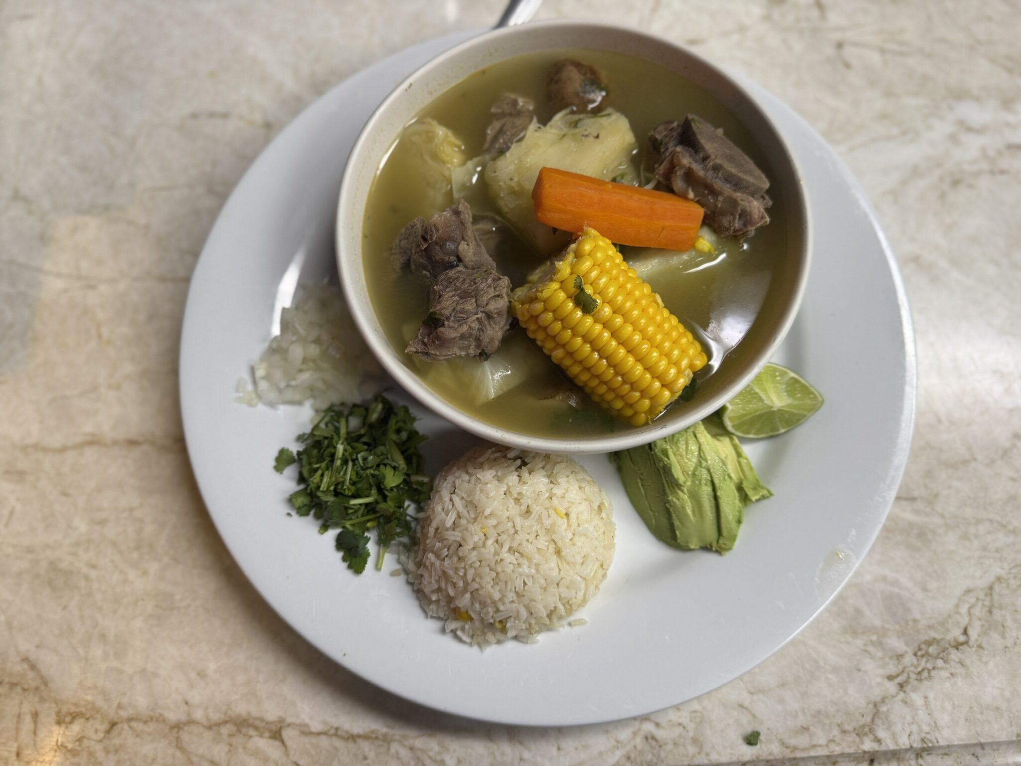 Caldo de Res