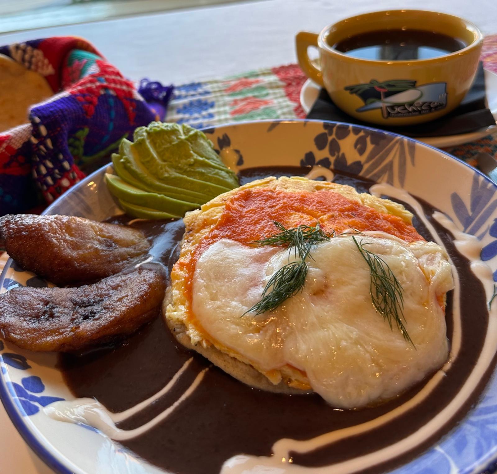 Puchica Desayuno el Mojado