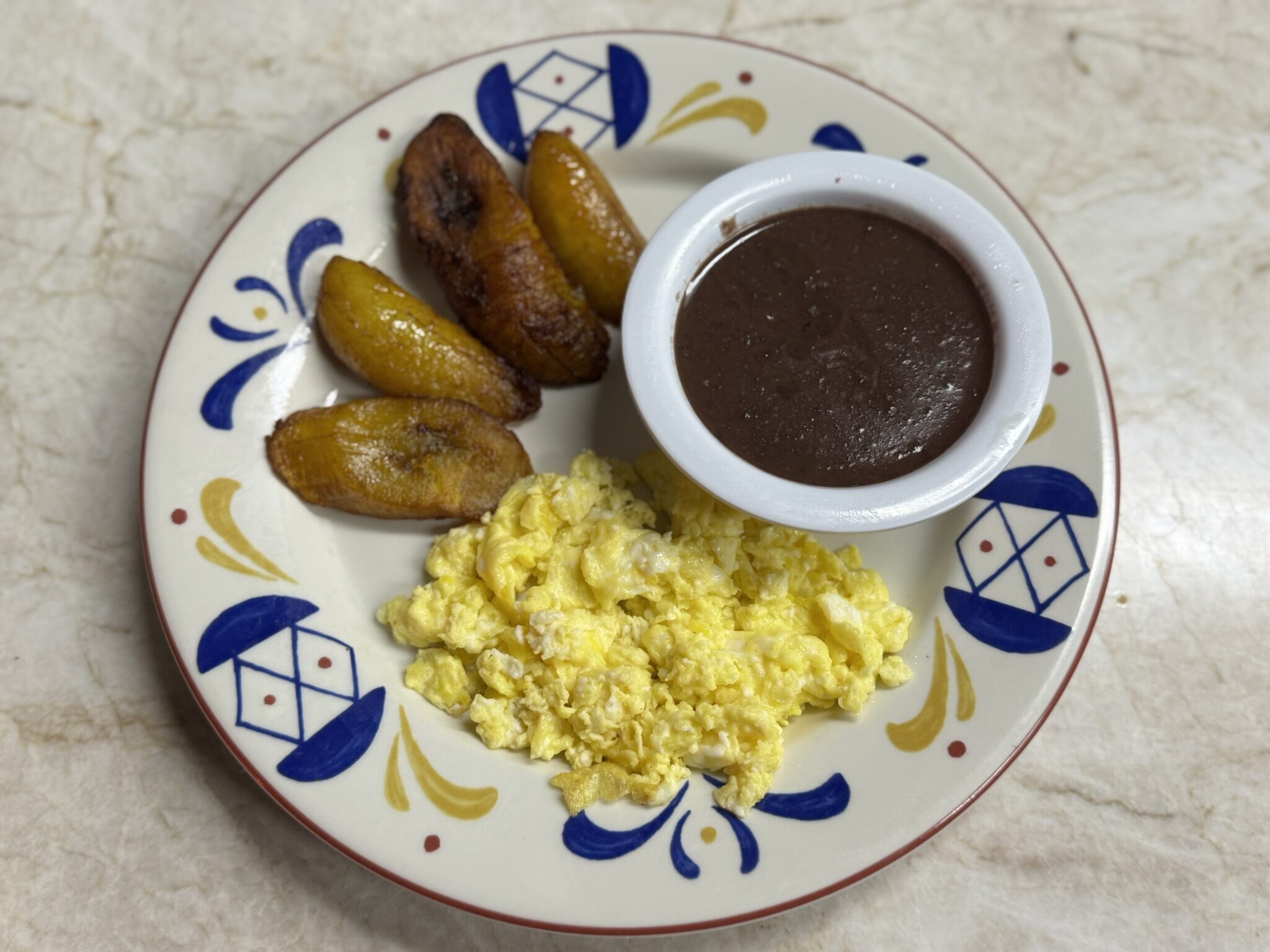 Eggs and Plantains Puchica